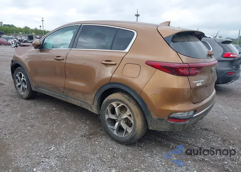 2020 Kia Sportage Lx z USA, uszkodzony, nr VIN KNDPMCAC8L7768933